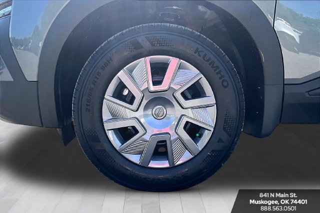 New 2026 Nissan Kicks S w/ Charging Package FWD image 19