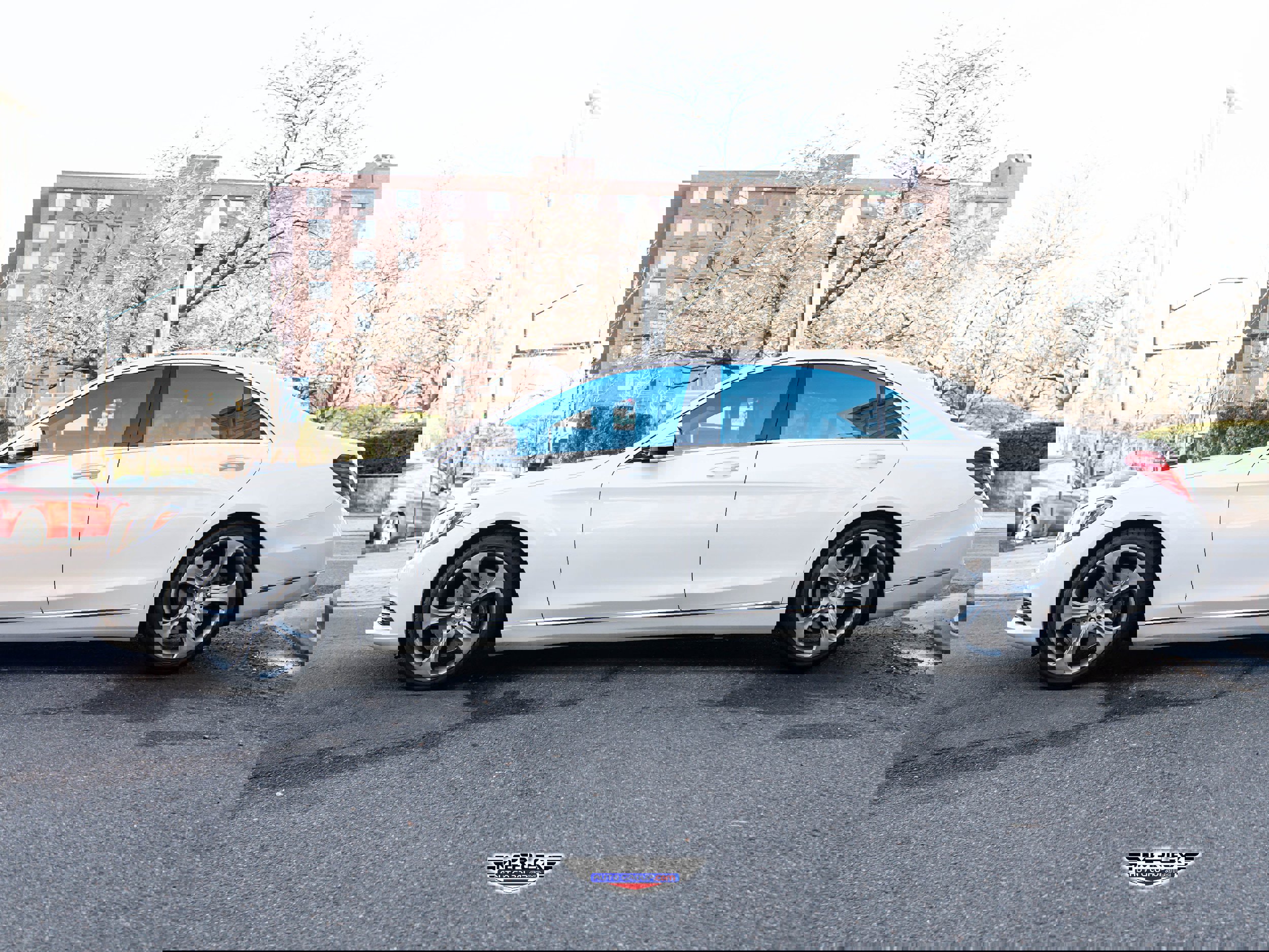 Used 2015 Mercedes-Benz S 550 Sedan w/ Premium 1 Package image 4