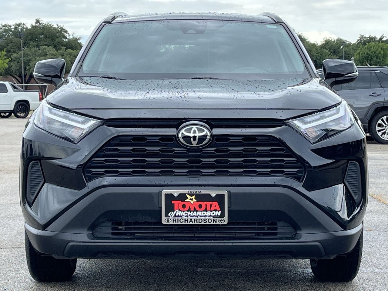 Used 2025 Toyota RAV4 XLE AWD/4WD image 7