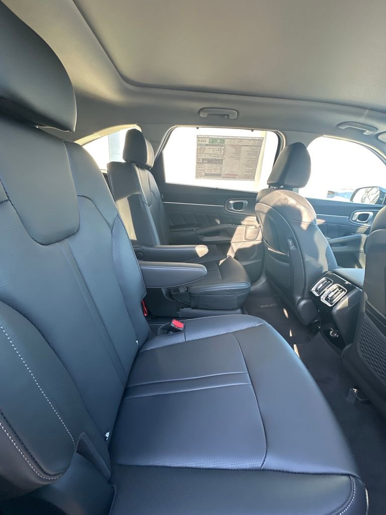 New 2026 Kia Sorento SX image 17
