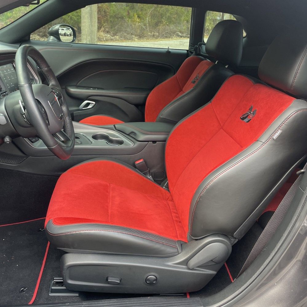 Used 2023 Dodge Challenger R/T Scat Pack image 6