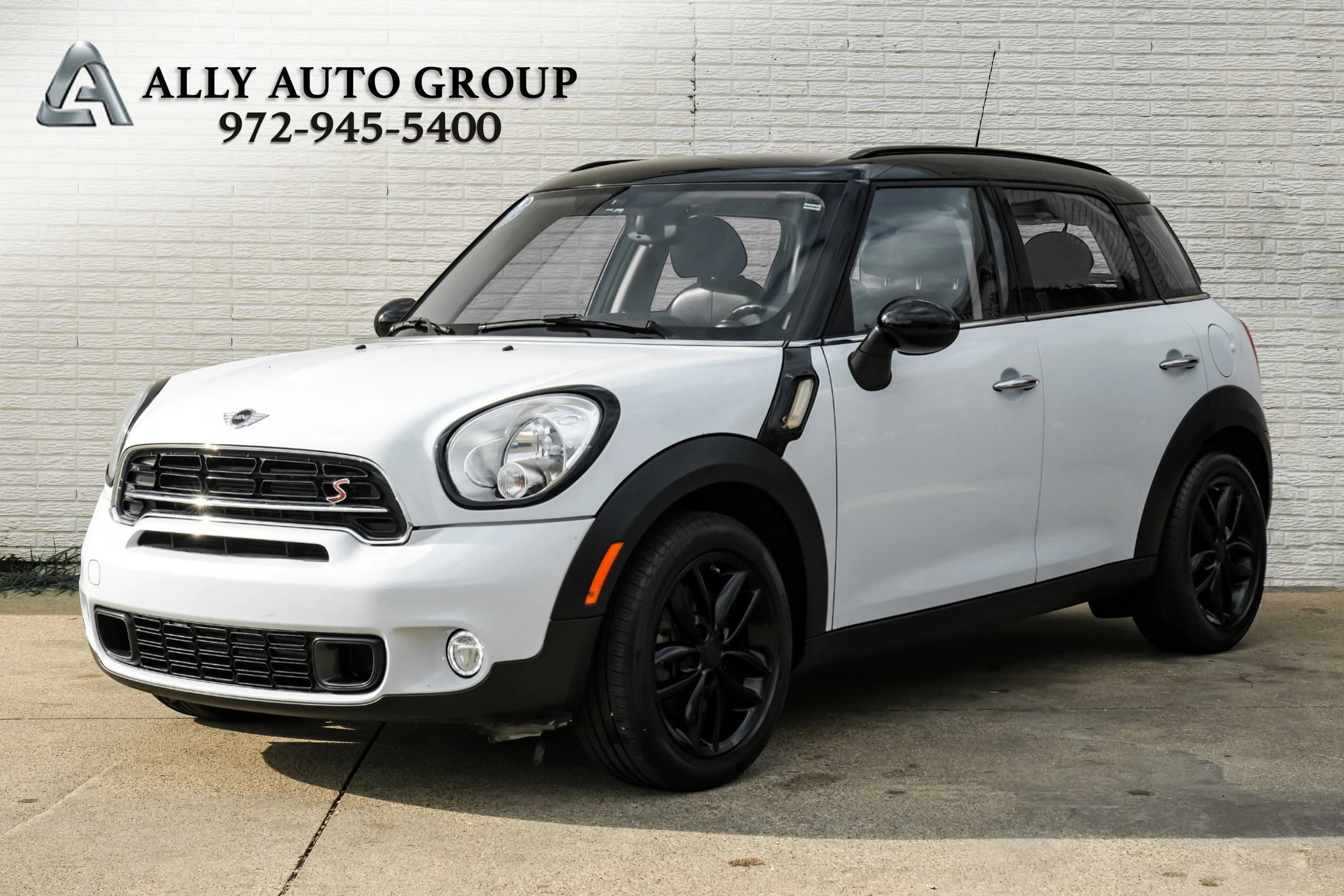 Used 2015 MINI Cooper Countryman S FWD image 1