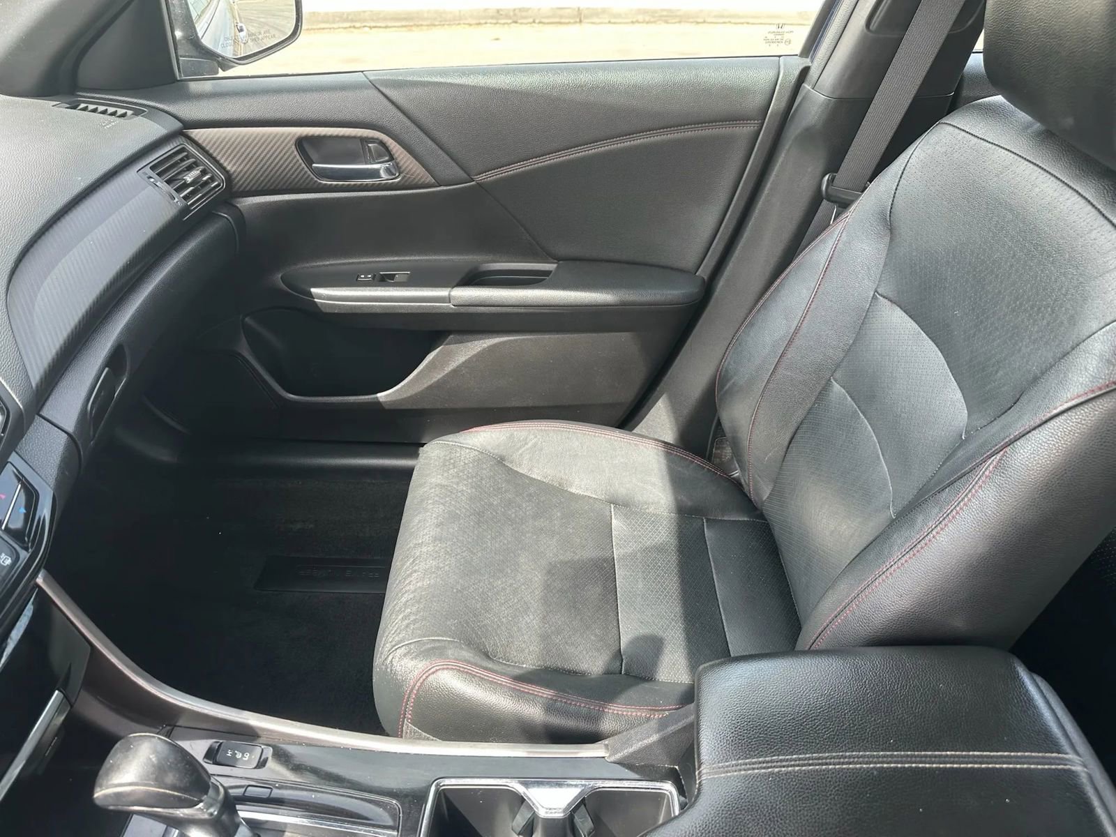 Used 2017 Honda Accord Sport Special Edition image 14