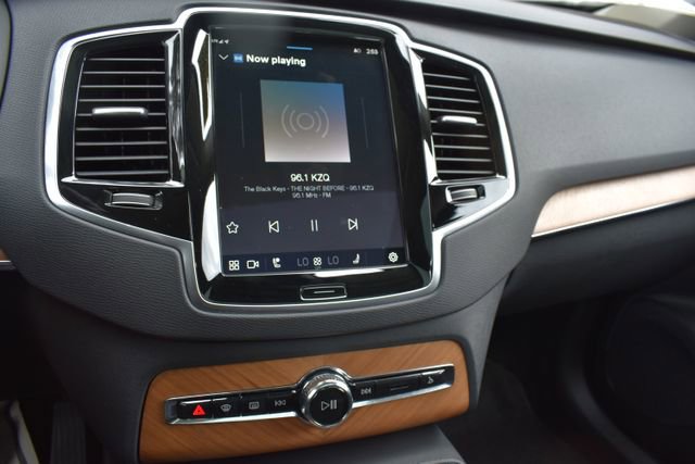 New 2024 Volvo XC90 T8 Plus w/ Protection Package Premier image 30