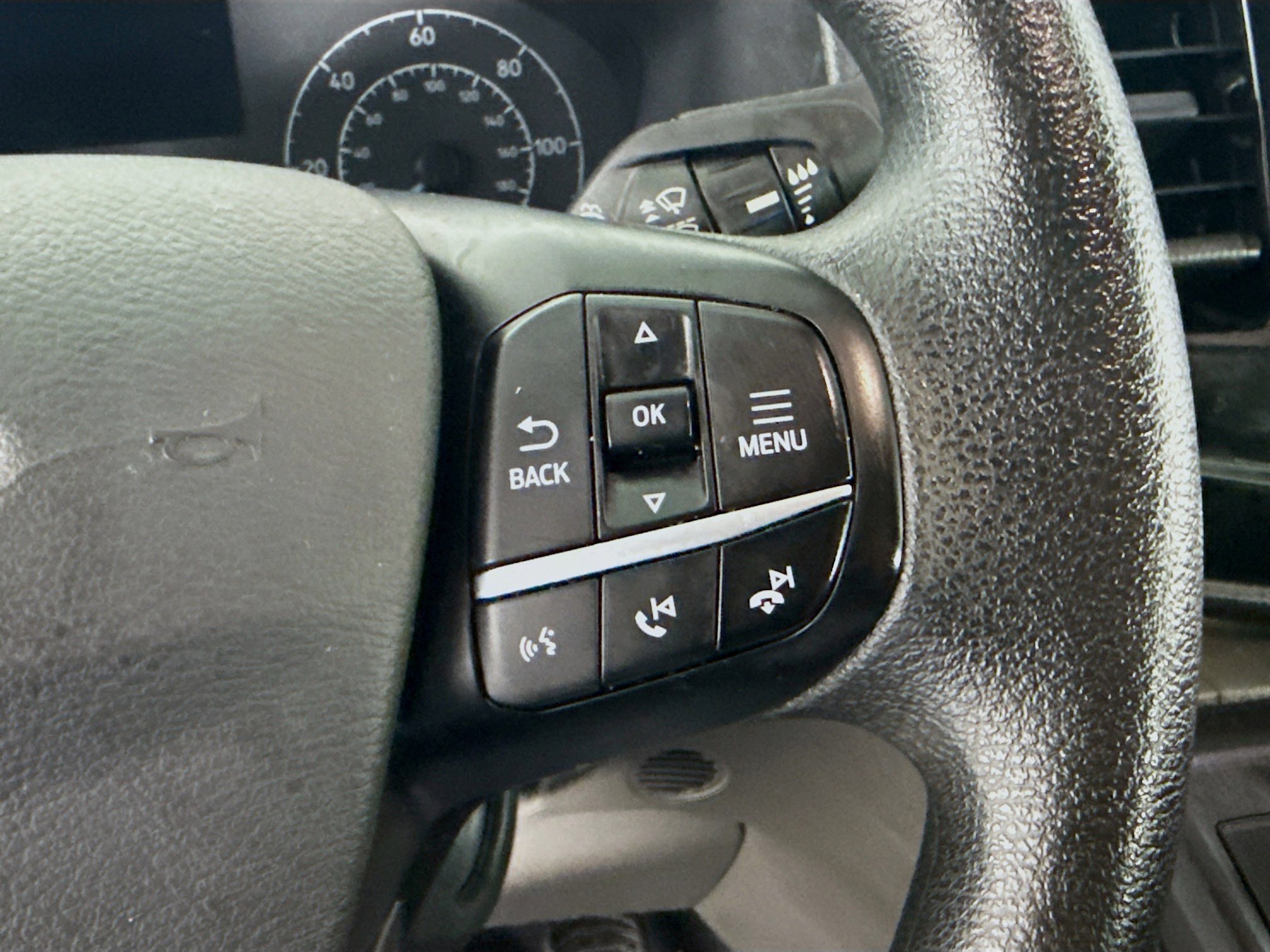 Used 2023 Ford Transit 350 XLT image 15