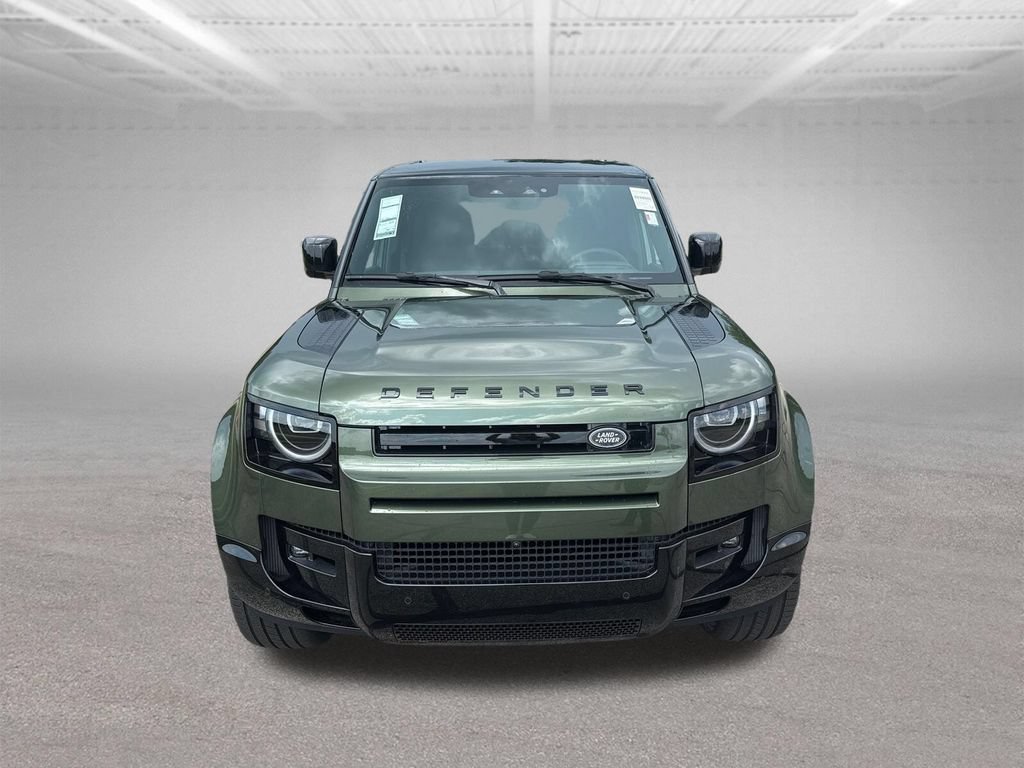 New 2026 Land Rover Defender 110 X-Dynamic SE AWD/4WD image 4