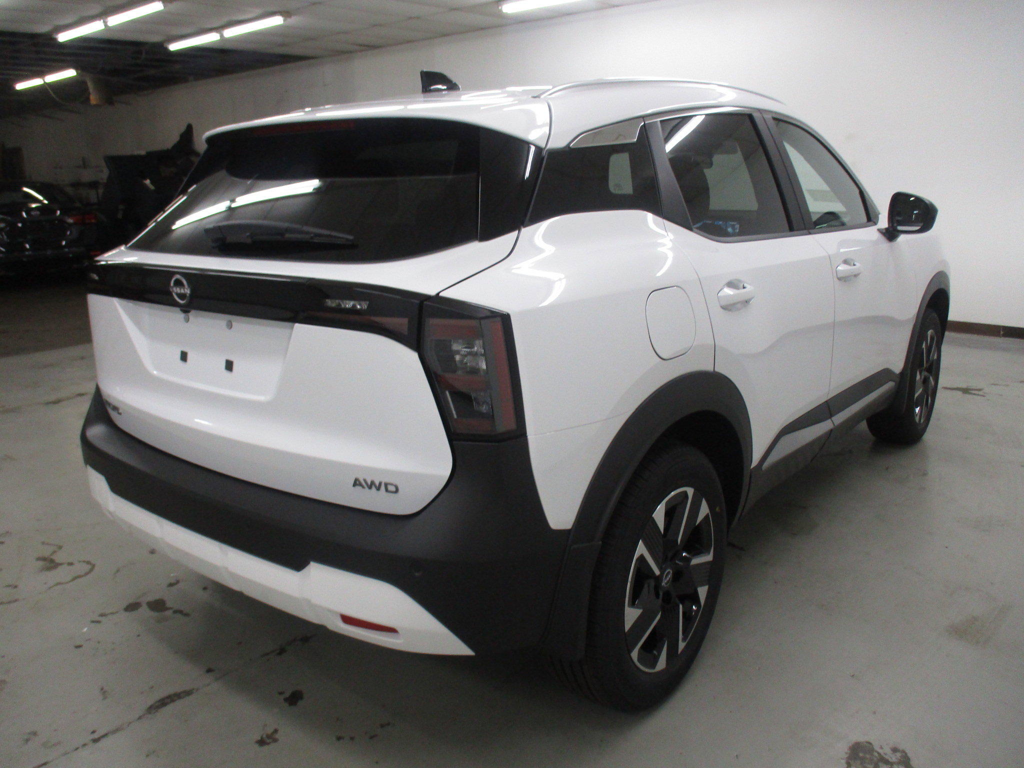 New 2026 Nissan Kicks SV w/ SV Premium Package AWD/4WD image 5