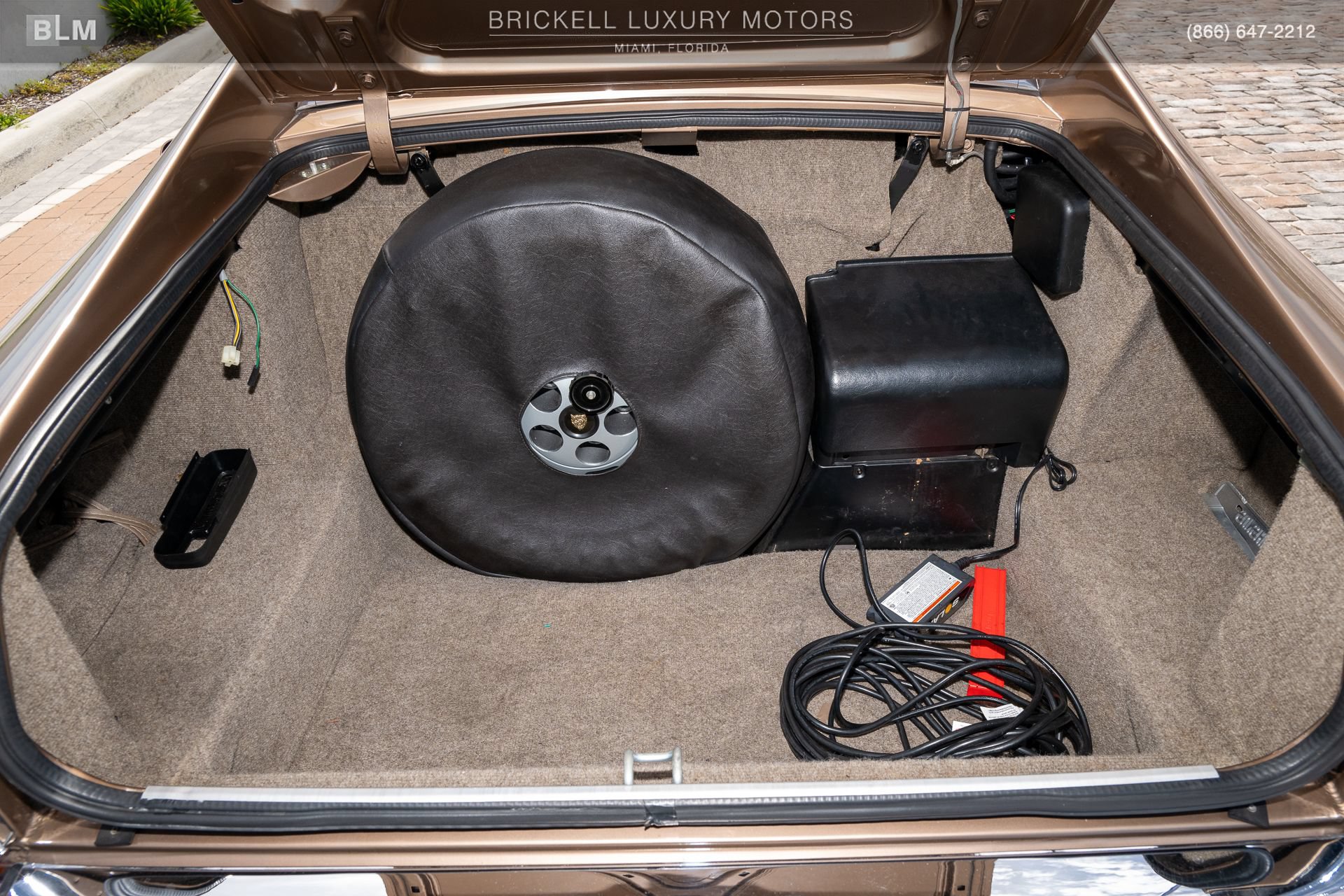 Used 1987 Jaguar XJS V12 Coupe RWD image 13