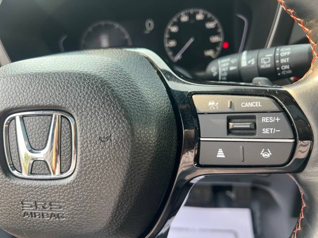 Used 2025 Honda Pilot TrailSport image 30