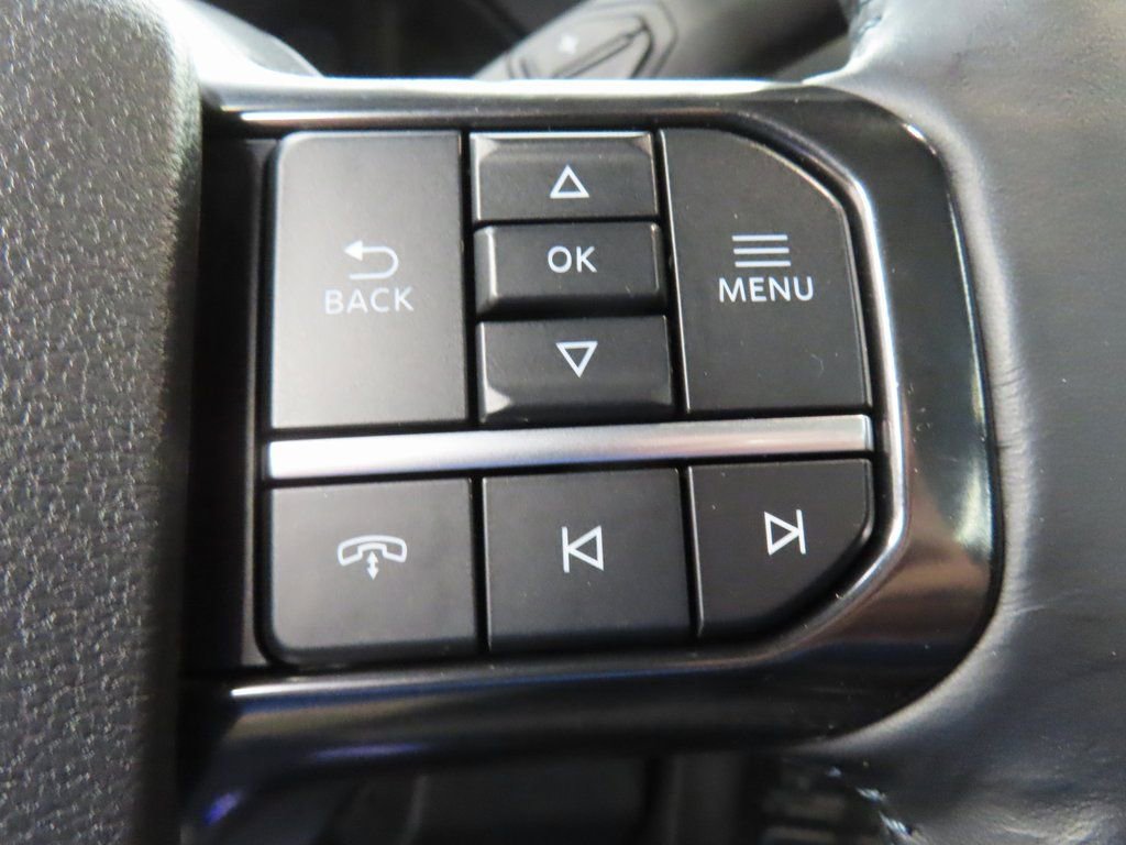 Used 2025 Ford F250 4x4 Crew Cab Super Duty image 66