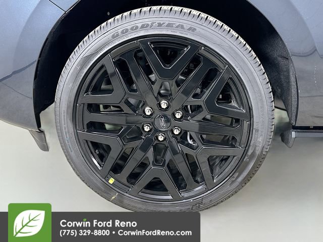 New 2026 Ford Expedition Max Platinum w/ Stealth Performance Package image 36