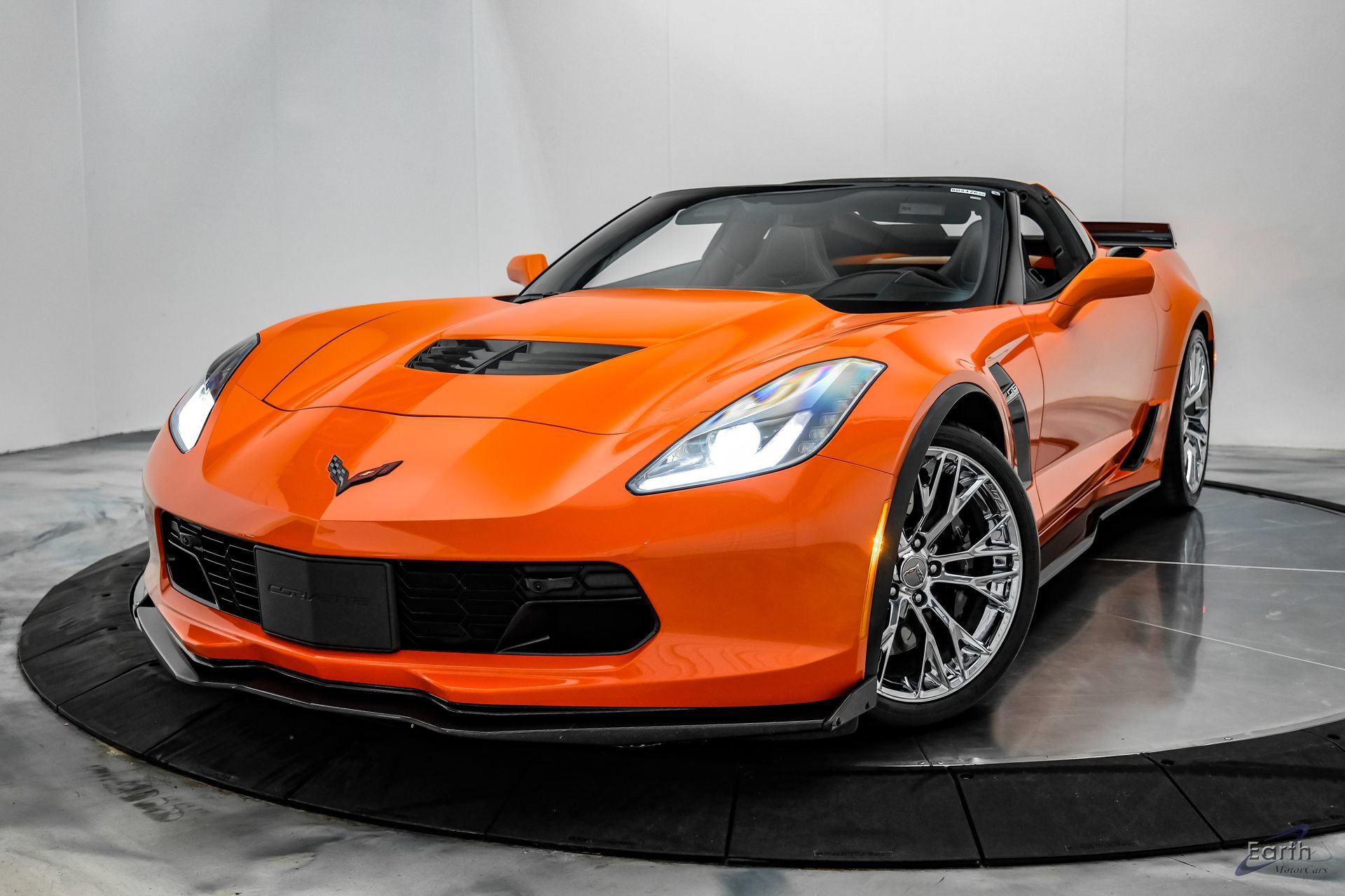 Used 2019 Chevrolet Corvette Z06 RWD image 6