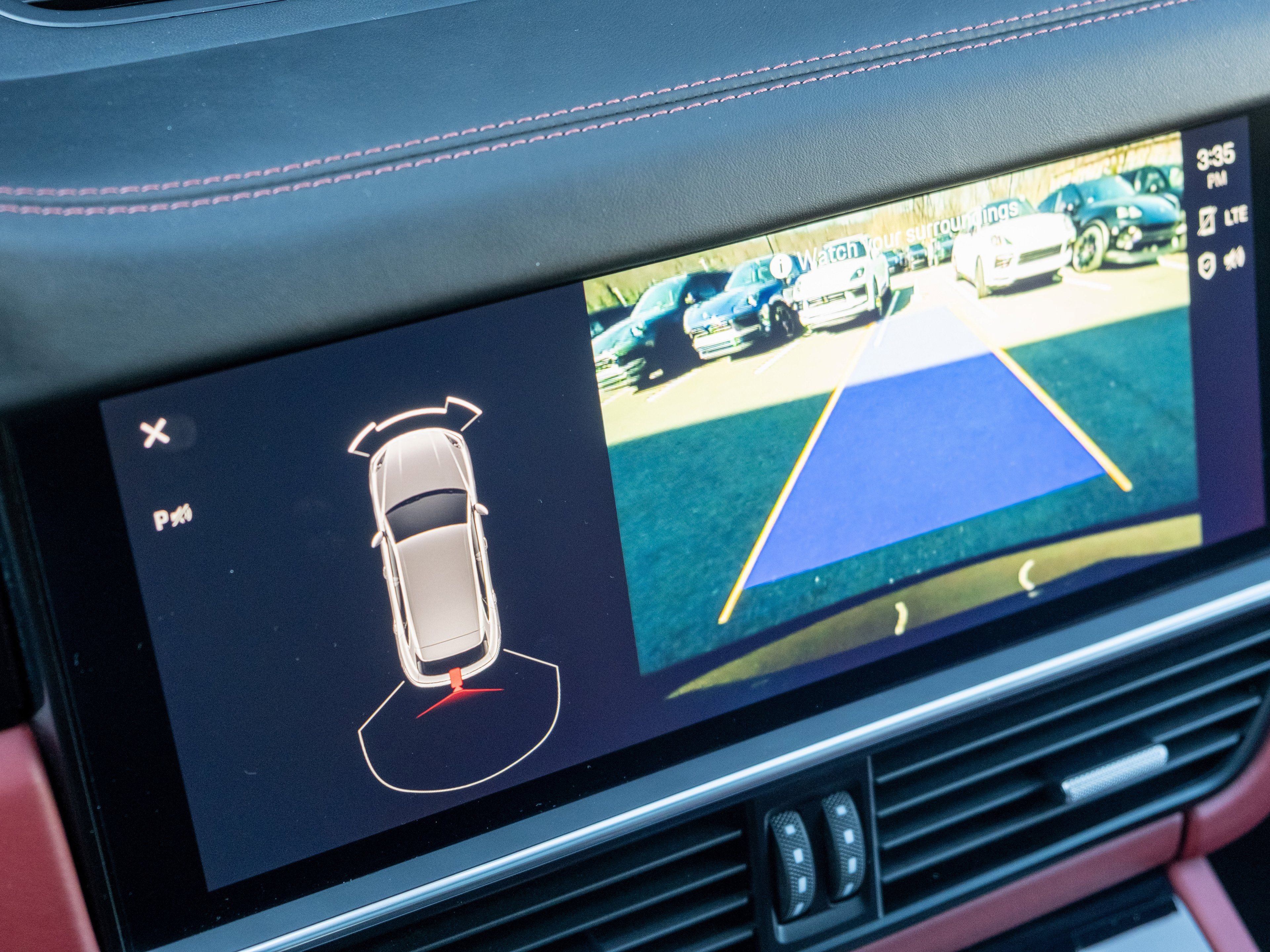 Certified 2022 Porsche Cayenne S Platinum image 34