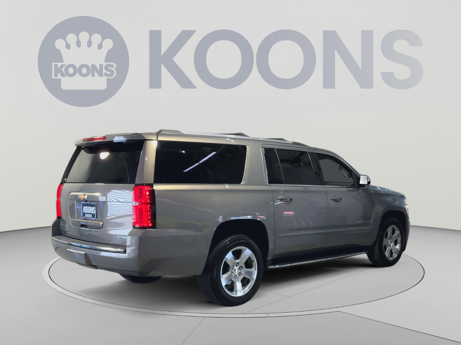Used 2017 Chevrolet Suburban Premier AWD/4WD image 11