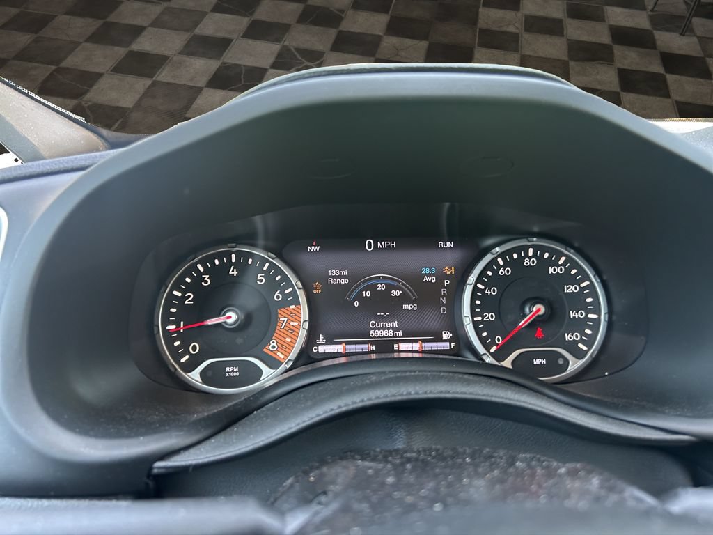 Used 2021 Jeep Renegade Latitude FWD image 21