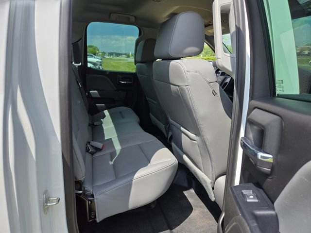 Used 2019 Chevrolet Silverado 1500 W/T AWD/4WD image 18
