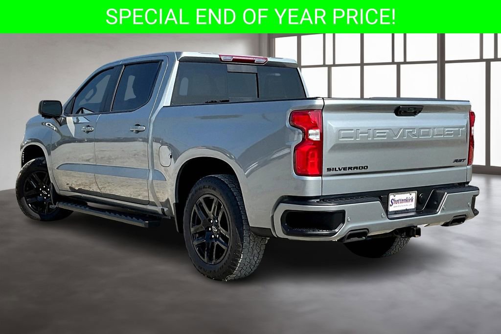 Used 2025 Chevrolet Silverado 1500 RST w/ Dark Appearance Package image 4