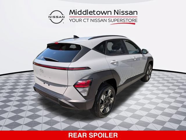 Used 2024 Hyundai Kona SEL AWD/4WD image 3