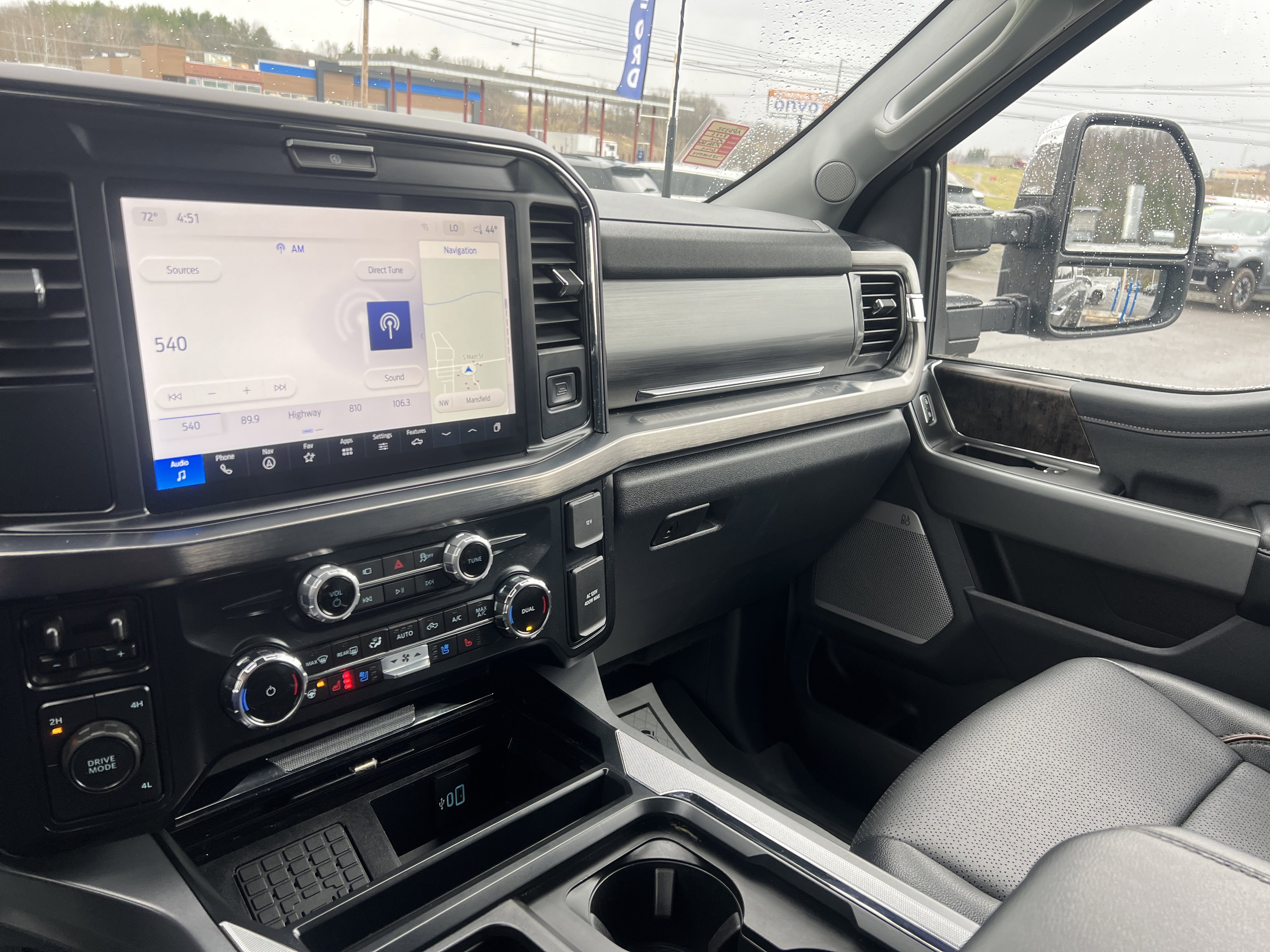 Certified 2025 Ford F350 Lariat image 23