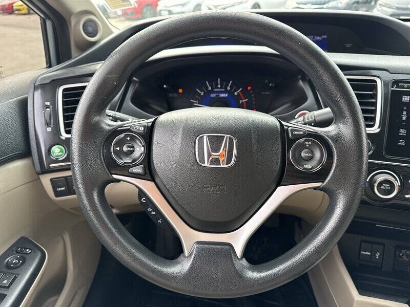 Used 2014 Honda Civic Hybrid Sedan image 25