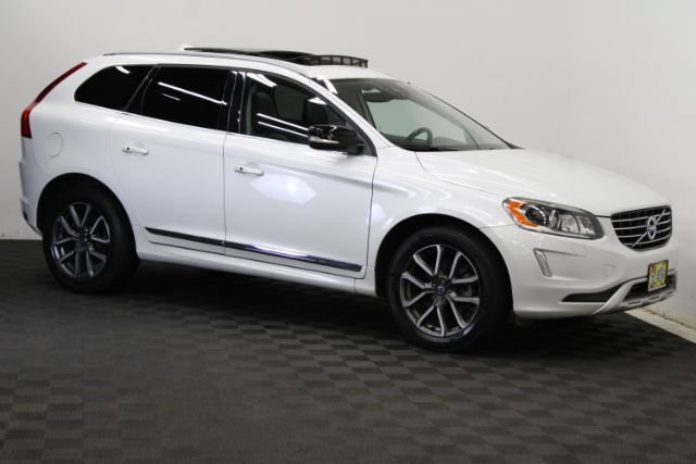 Used 2017 Volvo XC60 T6 Dynamic w/ Preferred Option Package AWD/4WD image 1