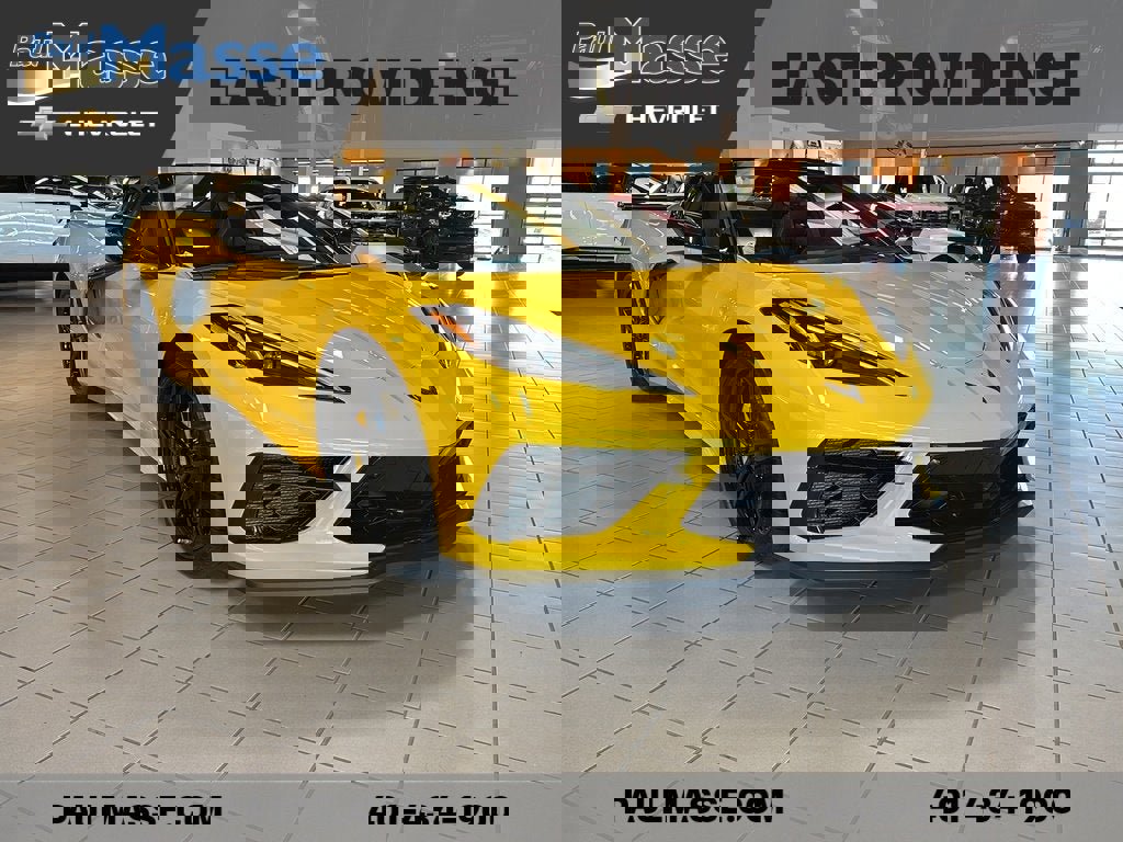 Used 2026 Chevrolet Corvette Stingray Premium Conv w/ Z51 Performance Package image 3