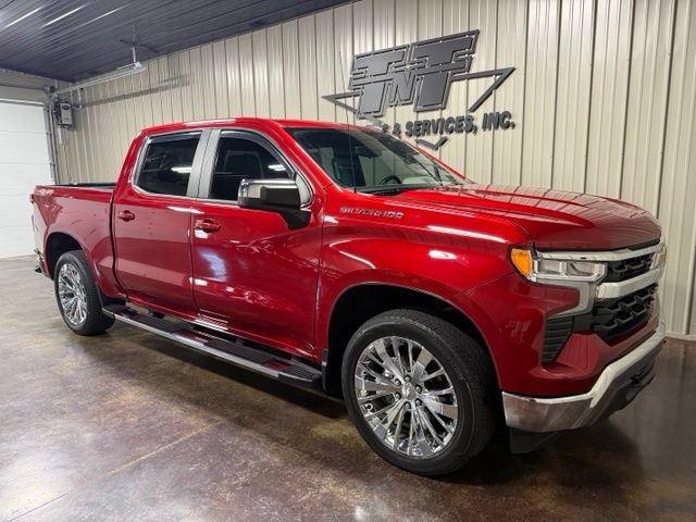 Used 2023 Chevrolet Silverado 1500 LT w/ Protection Package AWD/4WD image 6