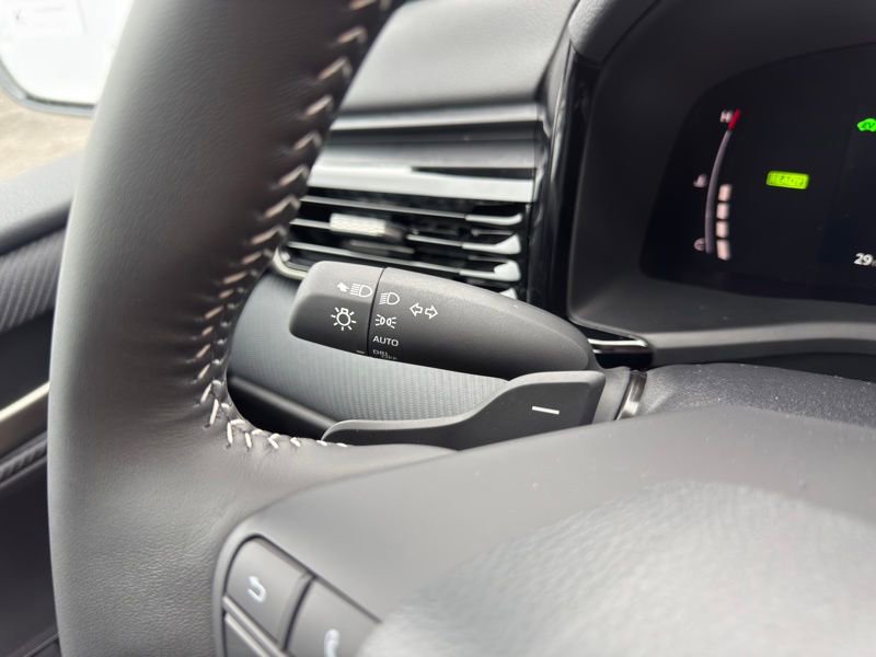 New 2026 Toyota Camry SE w/ Convenience Package image 27