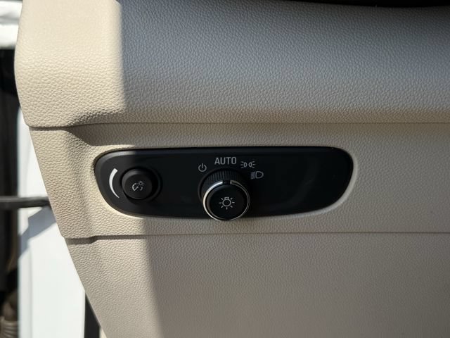 Certified 2022 Buick Envision Preferred FWD image 23