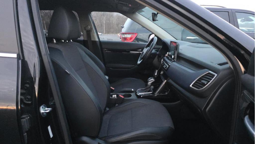 Used 2023 Kia Seltos S FWD image 10