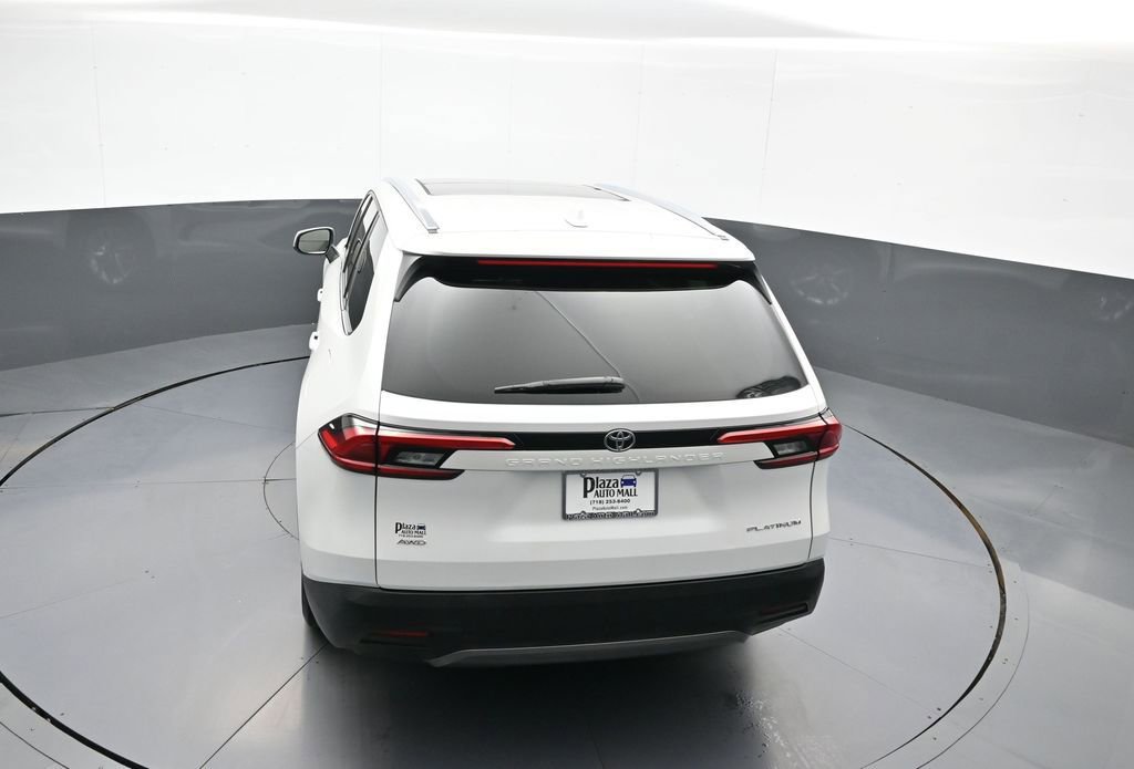 Certified 2024 Toyota Grand Highlander Platinum image 41