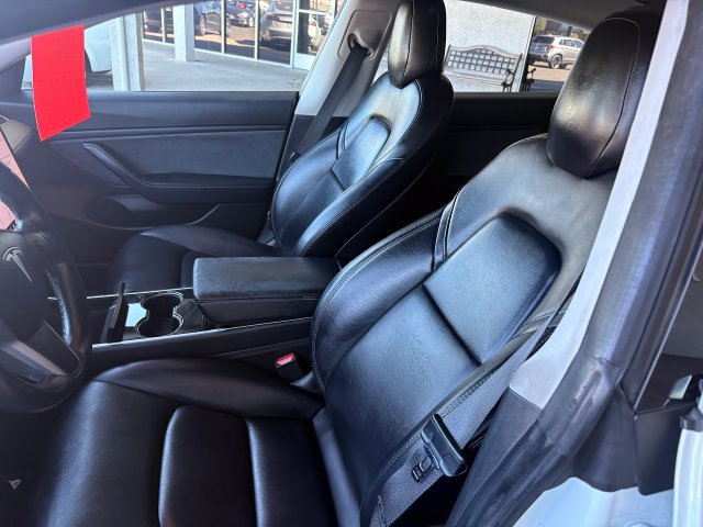 Used 2018 Tesla Model 3 Long Range RWD image 12