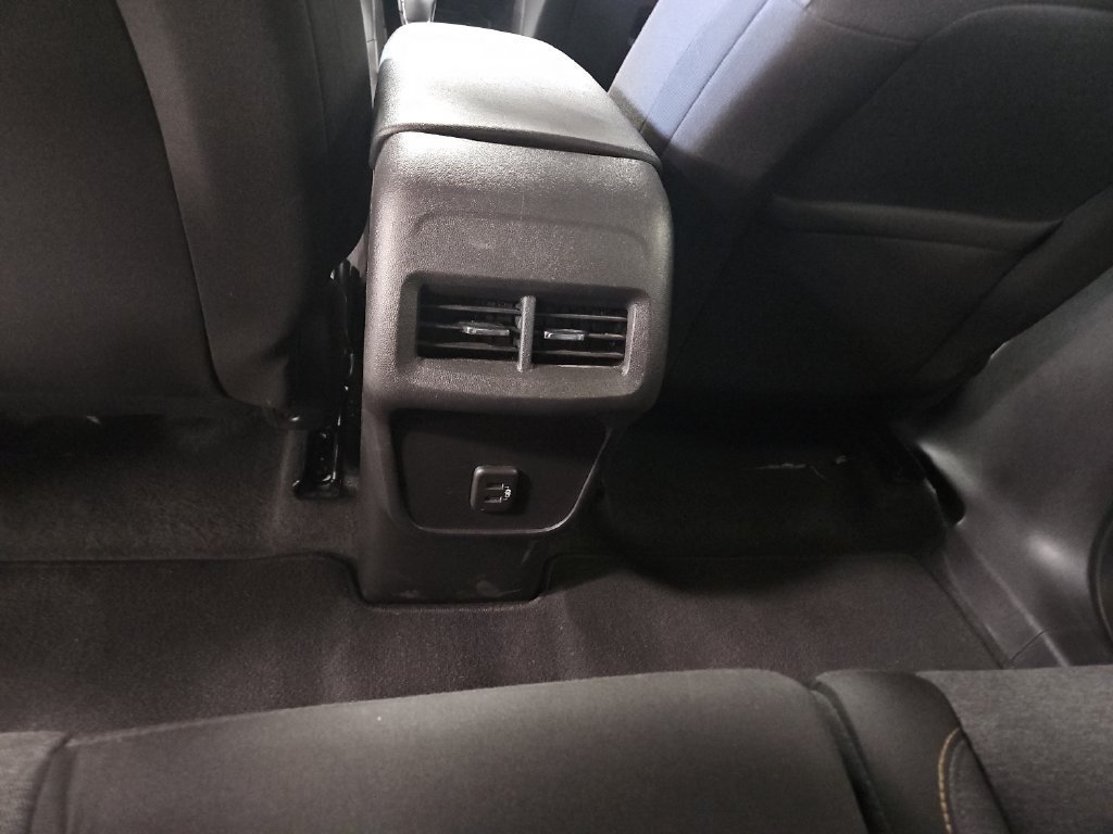 Used 2024 Chevrolet Equinox LT AWD/4WD image 17