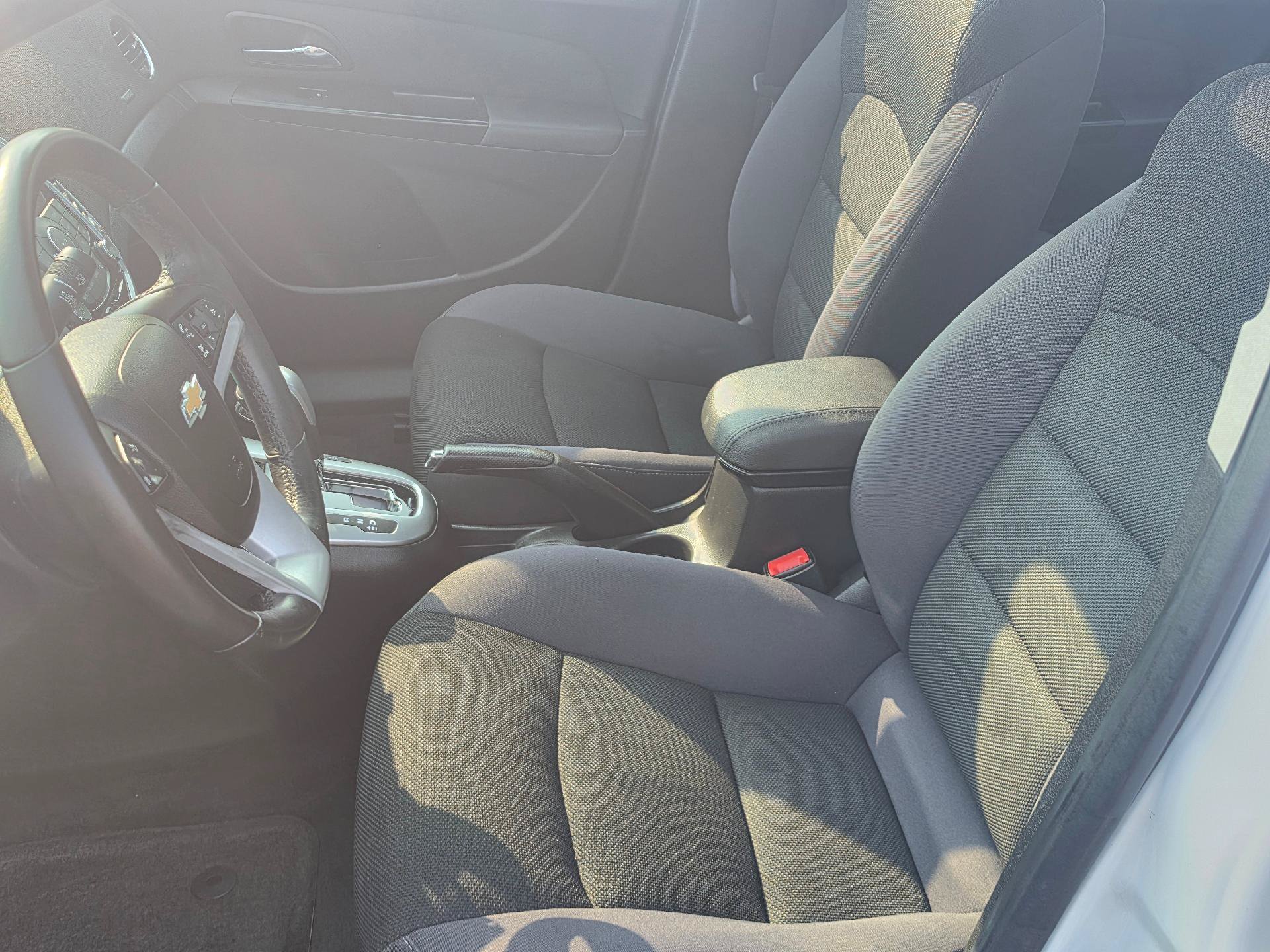 Used 2014 Chevrolet Cruze LT w/ All-Star Edition FWD image 8