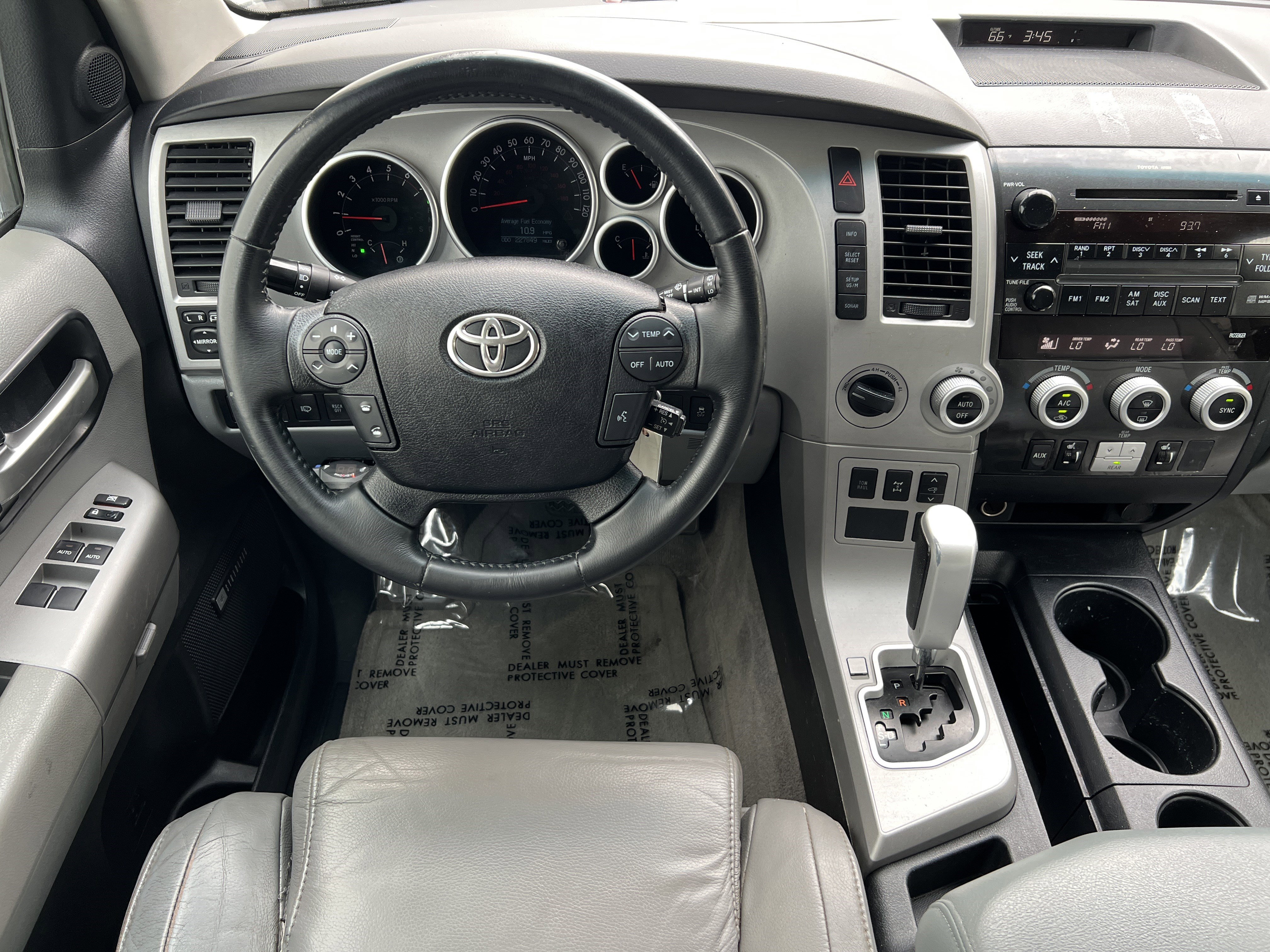 Used 2008 Toyota Sequoia Limited AWD/4WD image 33