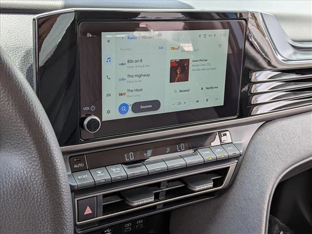 Used 2025 Toyota Camry LE w/ Convenience Package image 15