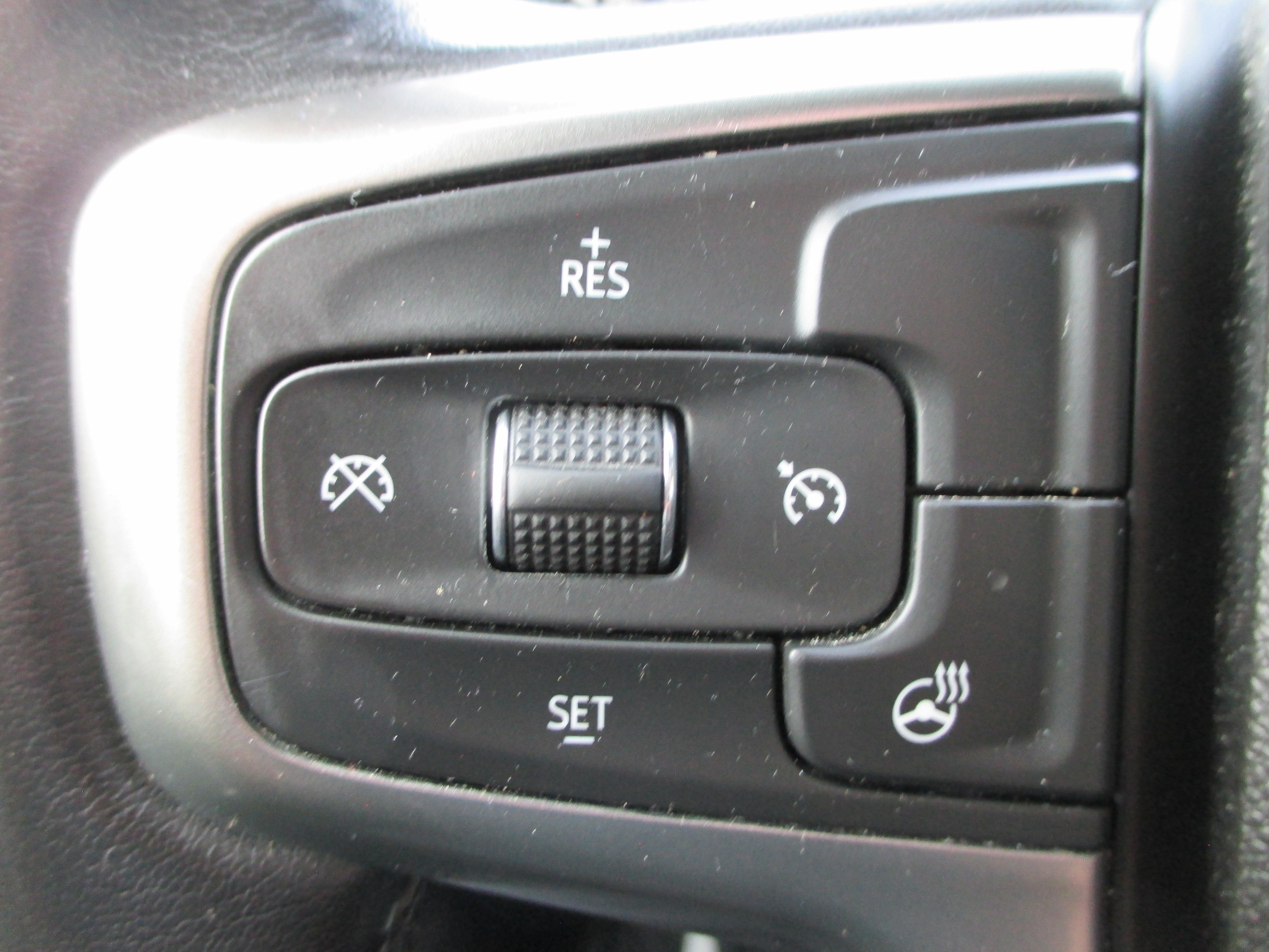 Used 2021 Chevrolet Silverado 1500 LT Trail Boss w/ Bed Protection Package AWD/4WD image 23
