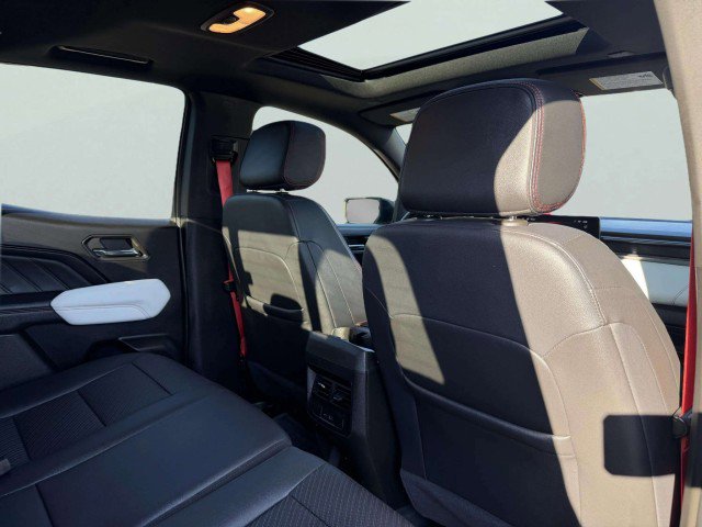 Used 2024 GMC Canyon AT4X image 43