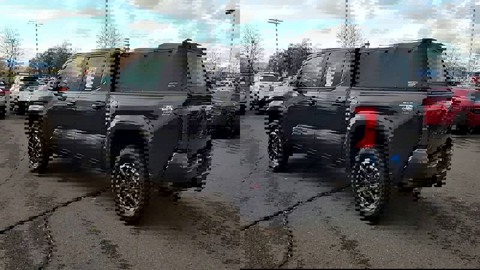 Used 2024 Toyota Tacoma TRD Sport image 6