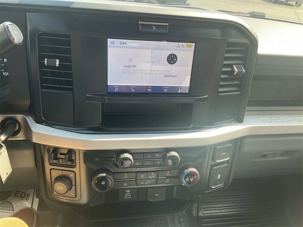 New 2026 Ford F250 XL w/ FX4 Off-Road Package image 24