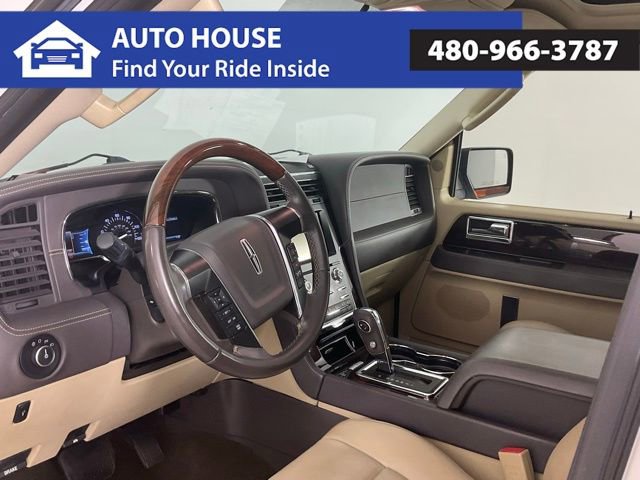 Used 2015 Lincoln Navigator 4WD w/ Equipment Group 101A Reserve image 15