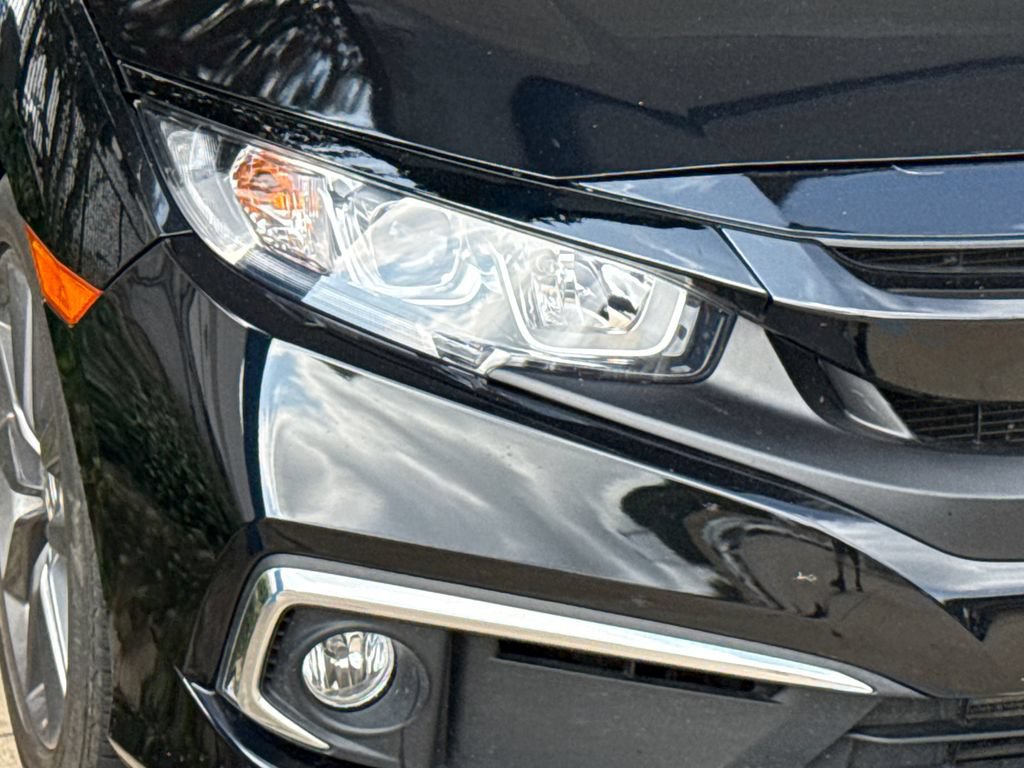 Used 2019 Honda Civic EX-L image 4
