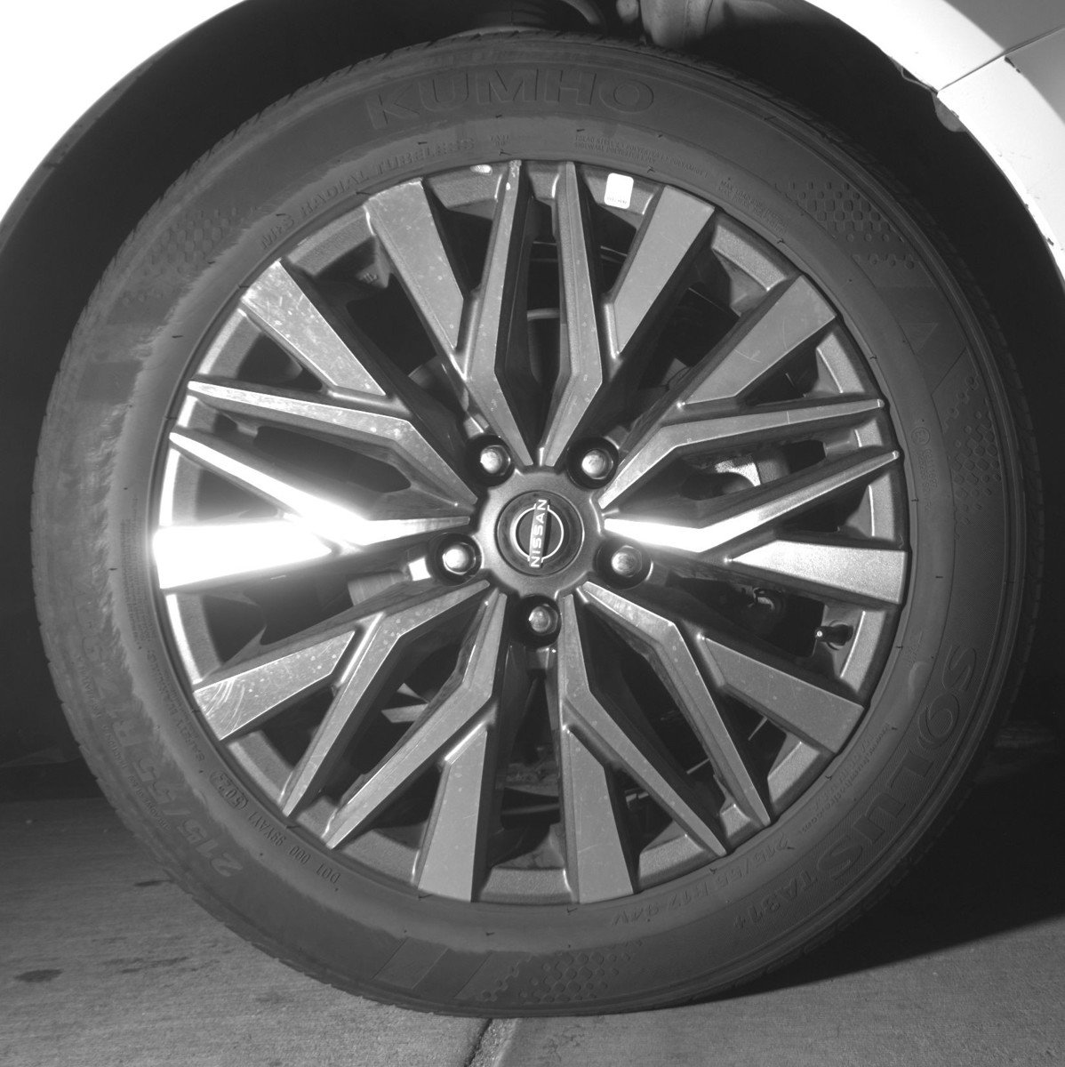 Used 2025 Nissan Altima 2.5 SV image 13