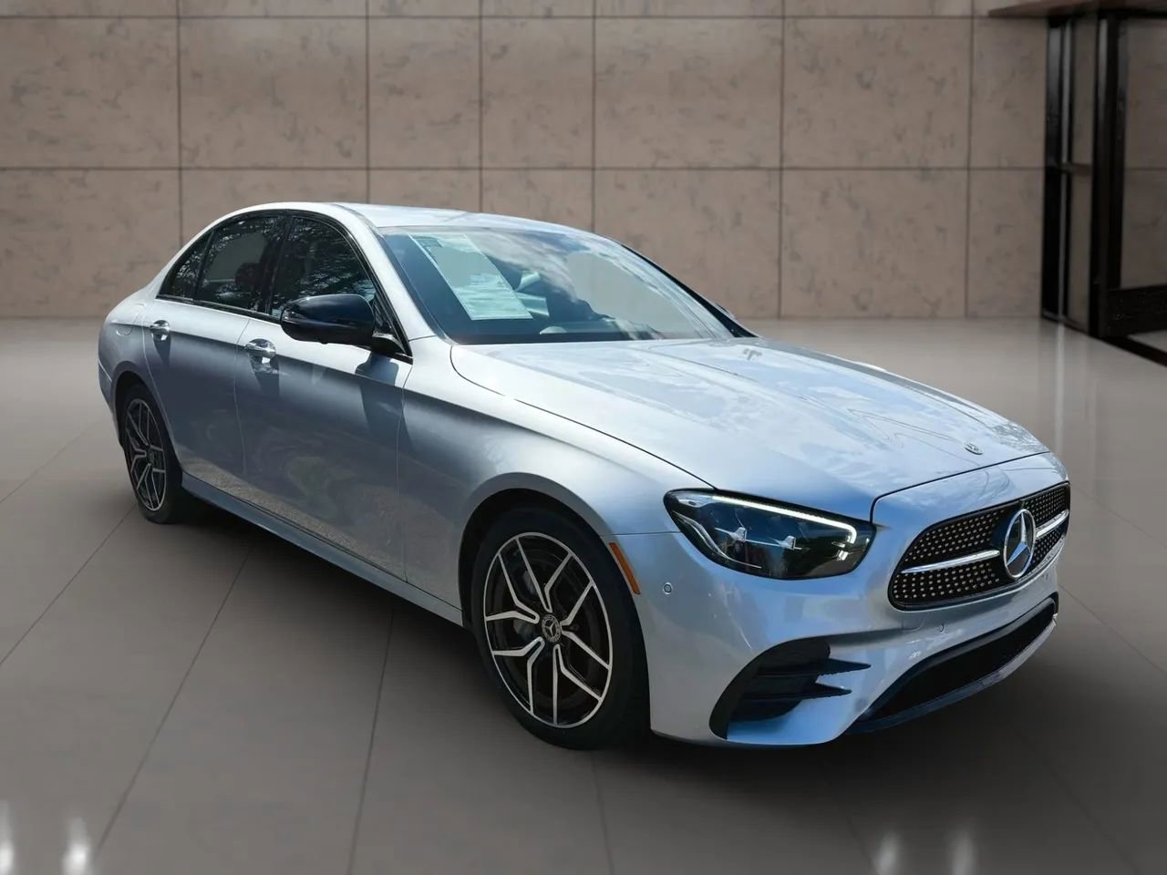 Used 2023 Mercedes-Benz E 350 Sedan image 12