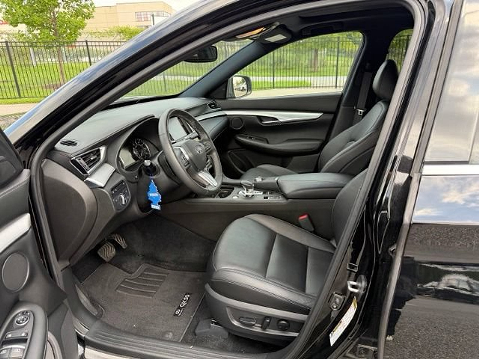 Used 2020 INFINITI QX50 Essential w/ Edition 30 Package AWD/4WD image 9
