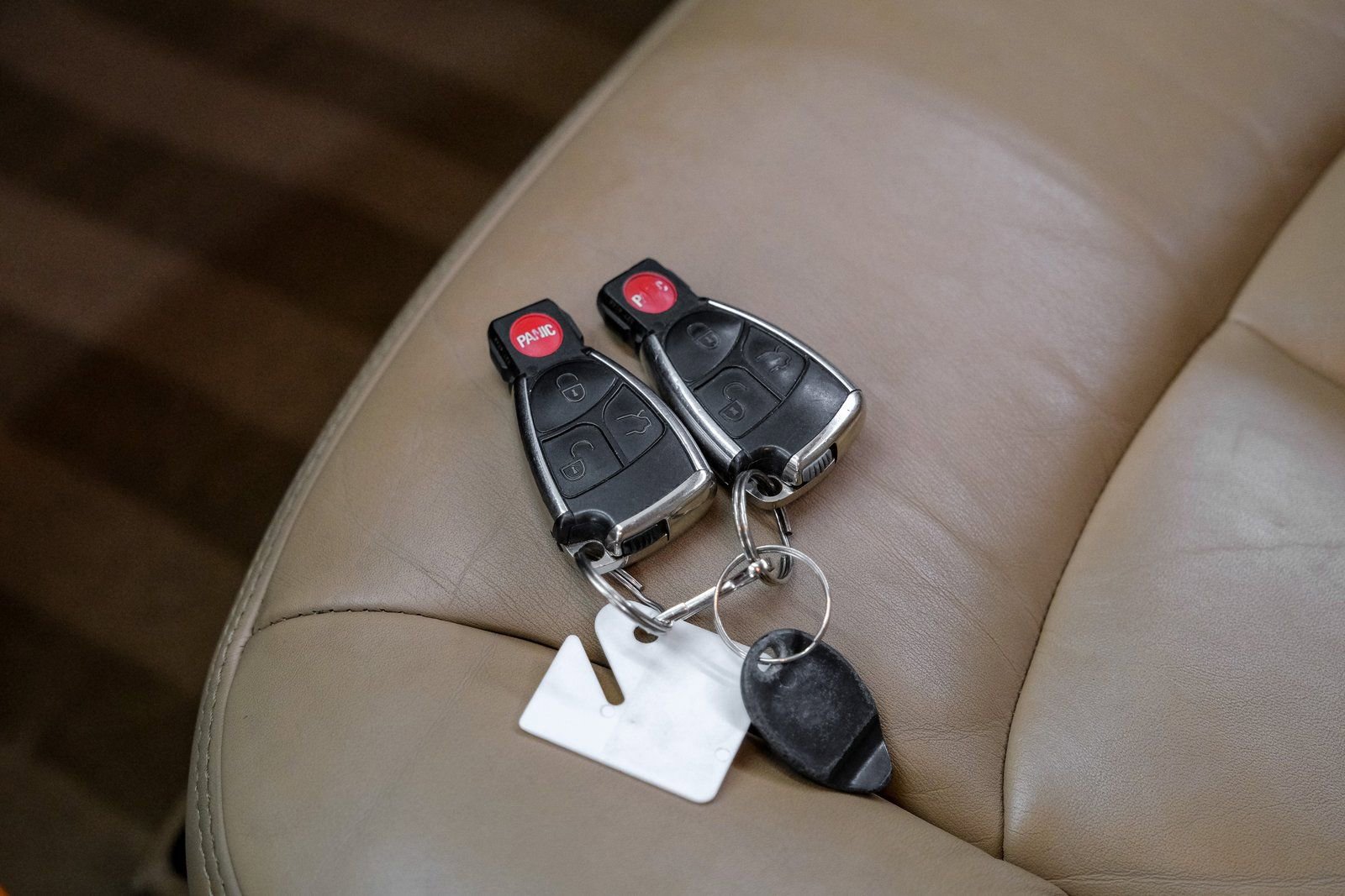 Used 2005 Maybach 57 image 58