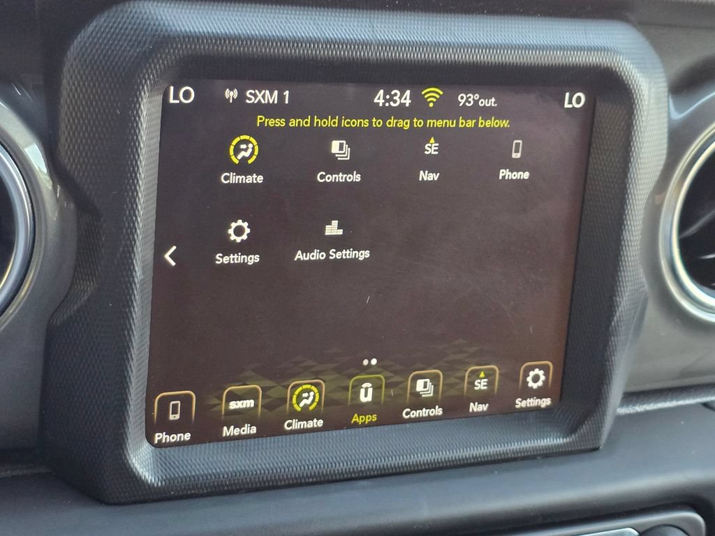 Used 2022 Jeep Wrangler Unlimited Sahara AWD/4WD image 39
