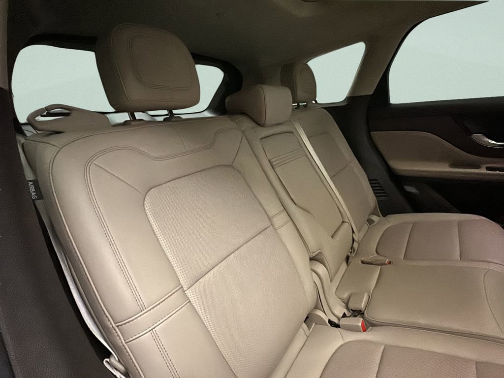 Used 2021 Lincoln Corsair AWD w/ Sport Package image 17