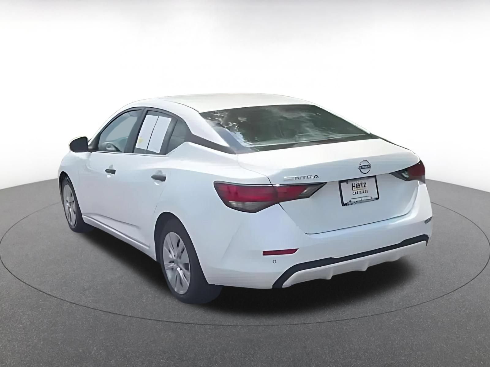 Used 2025 Nissan Sentra S FWD image 11