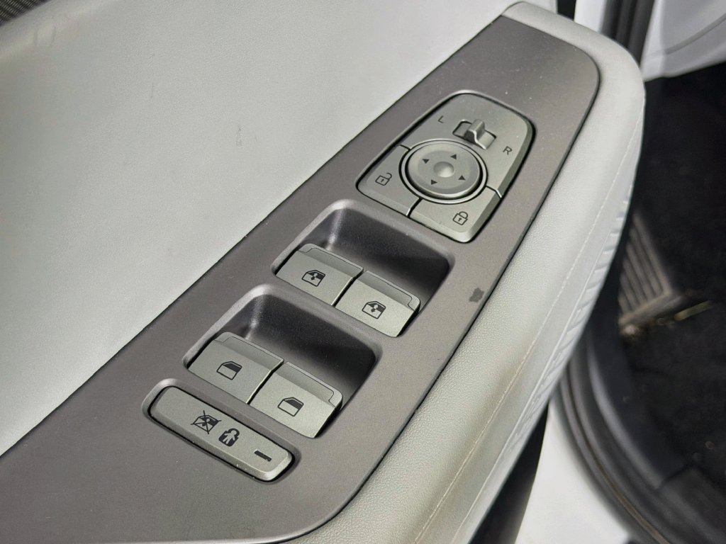Used 2024 Hyundai Palisade SEL FWD image 22